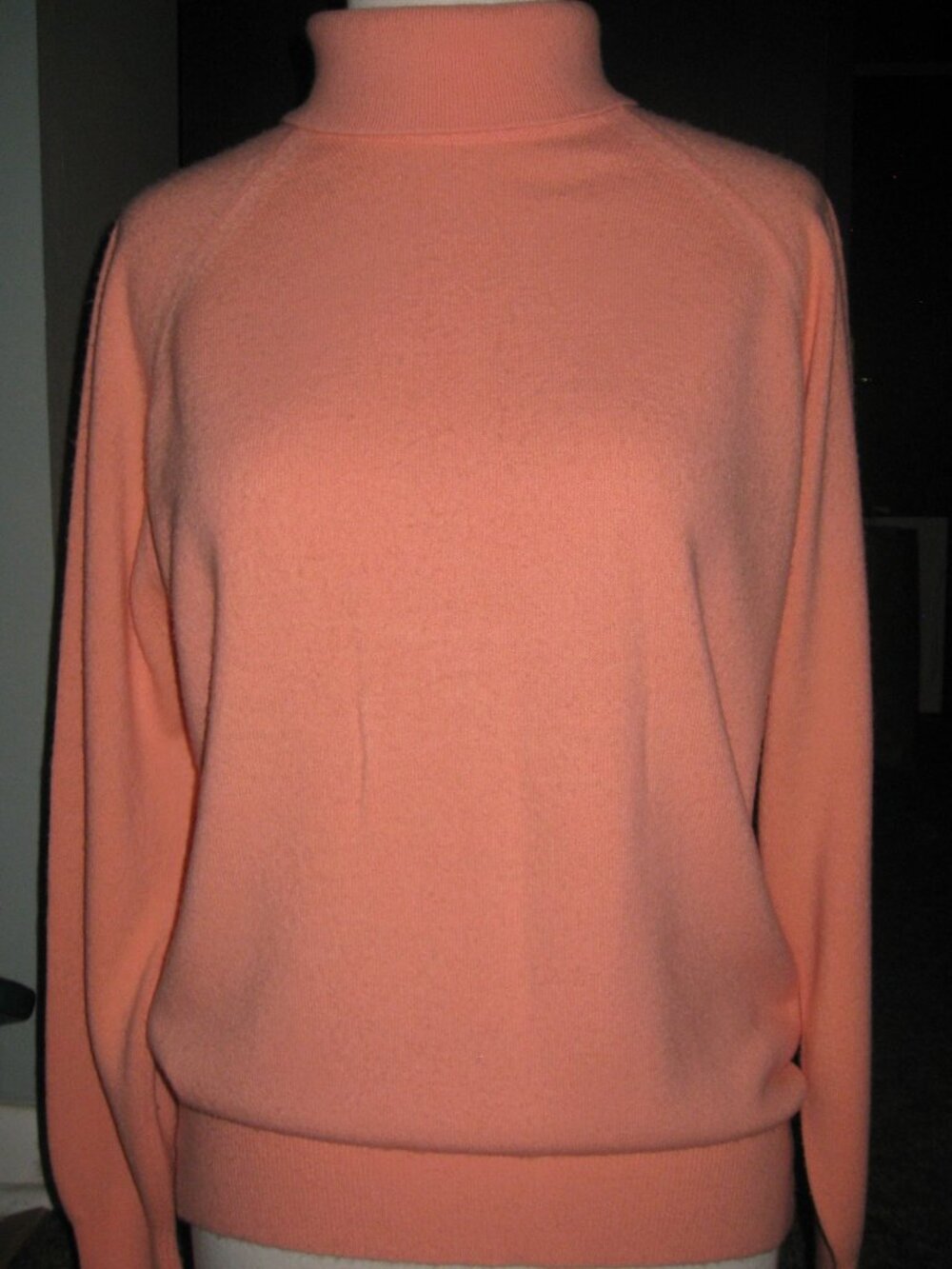 Vintage 60s Talbott Women's Orlon Acrylic Coral Knit Zip Back Turtleneck Sweater